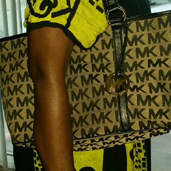 Michael Kors handbag