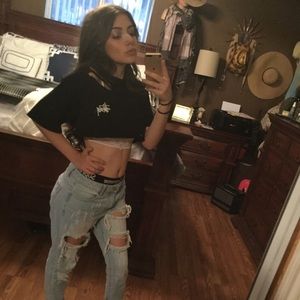 Meet your Posher, Janelle