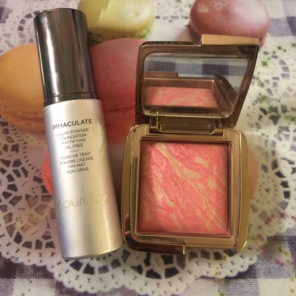 Hourglass Foundation & Blush