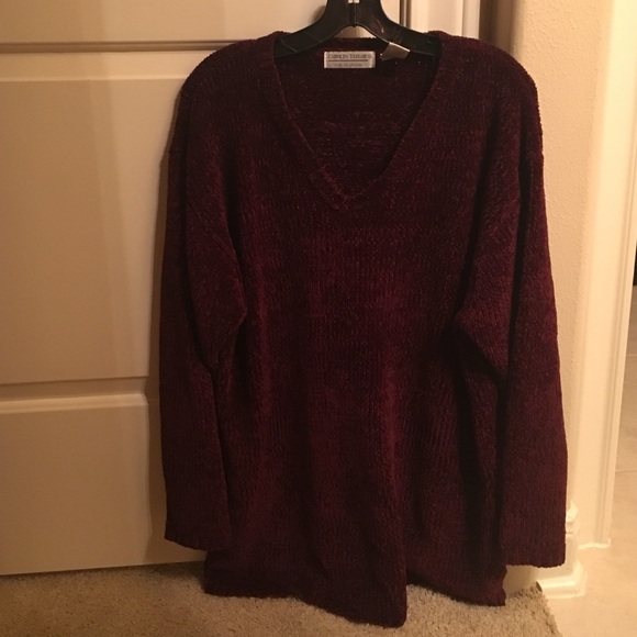 Red v neck sweater