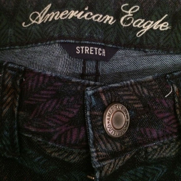 Funky patterned leafy pants - Picture 3 of 3