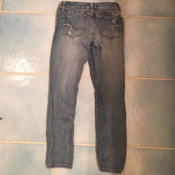 American Eagle Short Cut Light Wash Denim Jeggings - Picture 3 of 3