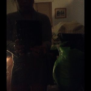 Meet your Posher, Janiz