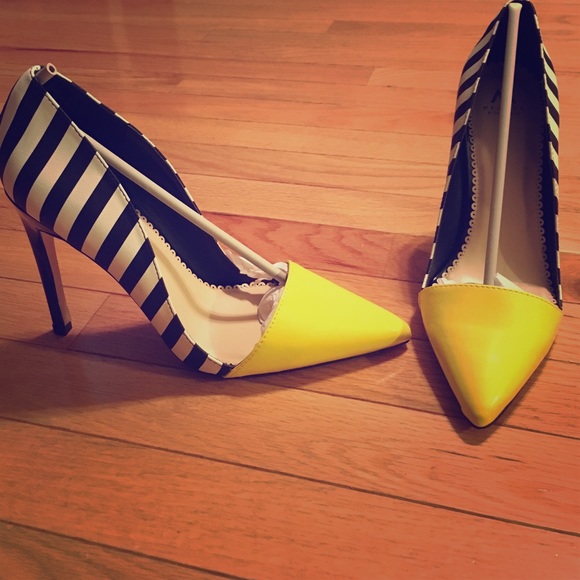 Black and White Striped Stilettos Size 7.5