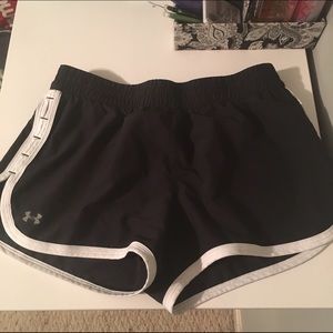 ‼️ 1 hour sale! Under armour shorts women's