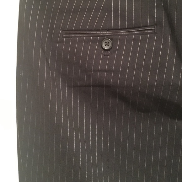 Express capris - Picture 3 of 3