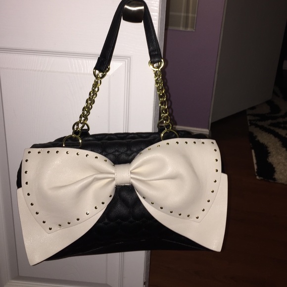 Betsy Johnson bow purse