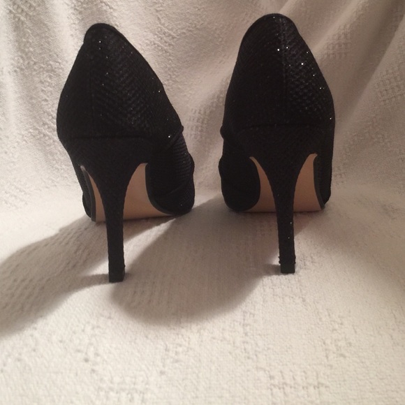 Ann Marino Beautiful Black Glitter Heels - Picture 3 of 4