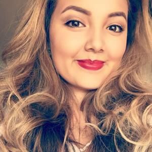 Meet your Posher, Dani