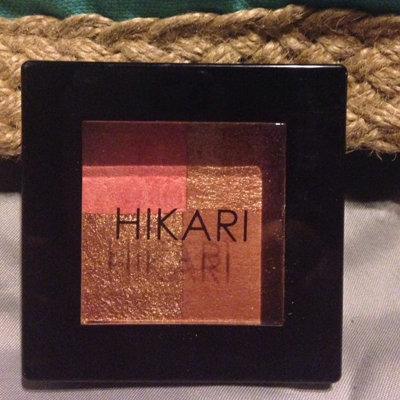 Hikari Shimmer Bronzer