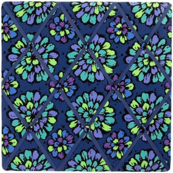 🌻PRICE LOWERED🌻 Vera Bradley Bulletin Board