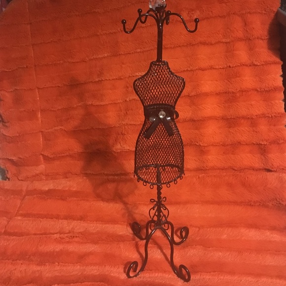 Decorative necklace holder