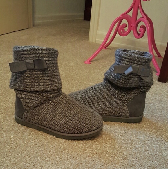 🔴SOLD🔴Girls sz1 Grey Boots