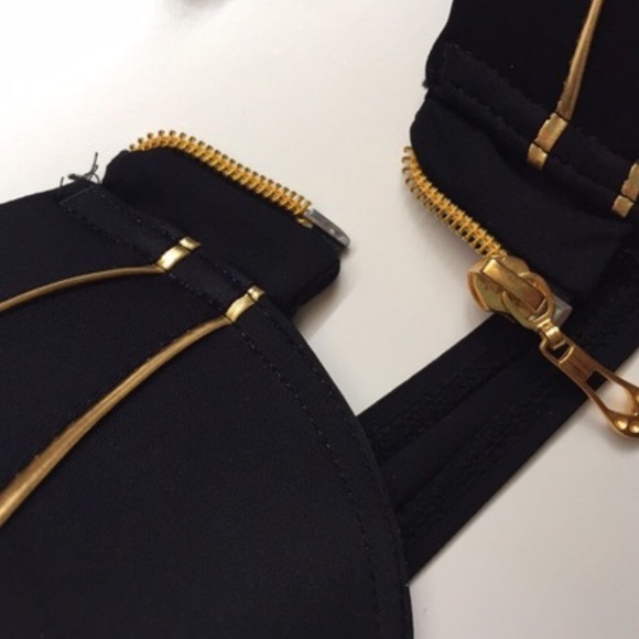 Black And Gold Zip Zipper Bikini Top💛🖤💛🖤 - Picture 3 of 4