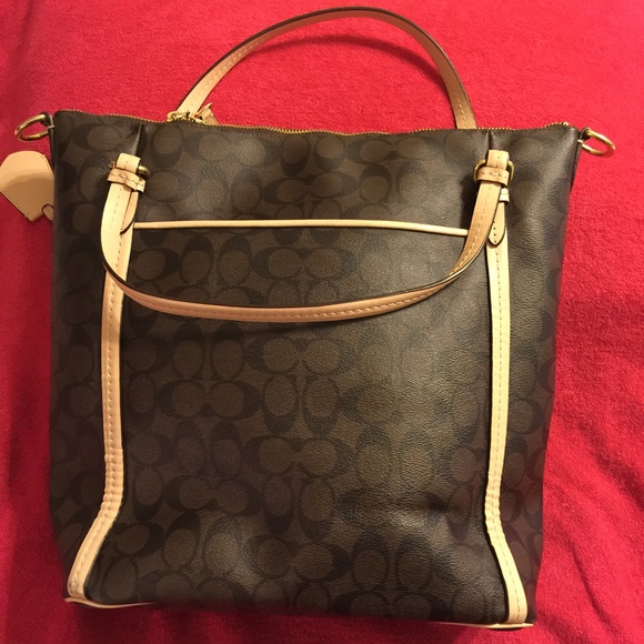 Coach Bag - Picture 2 of 3