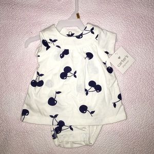 Brand new Carter's Girl onesie/dress size NEWBORN!