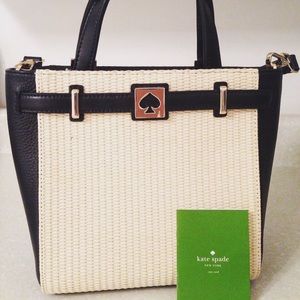•SOLD• kate spade crossbody