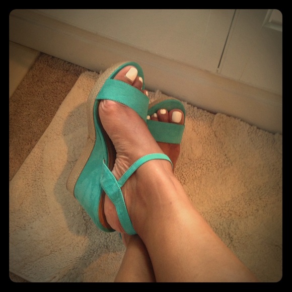Love these color wedges!