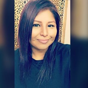 Meet your Posher, Sherrie