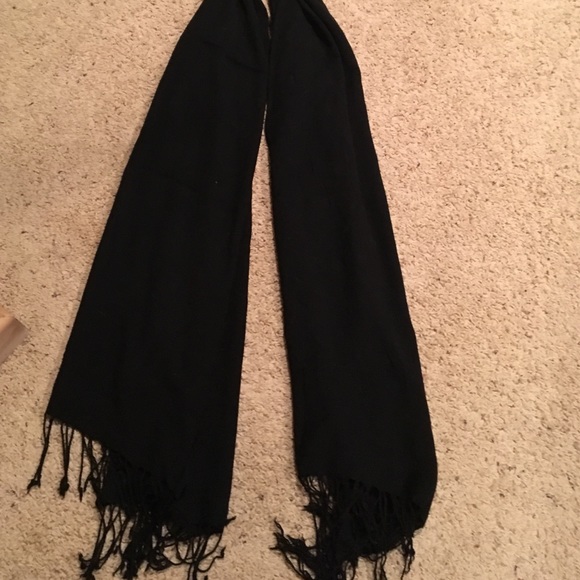 Scarf - Picture 2 of 3