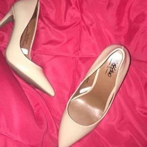Nude heels