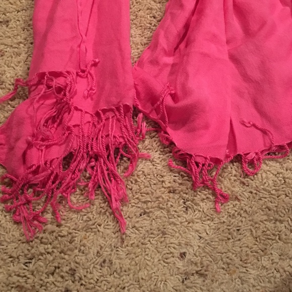 Scarf - Picture 3 of 3