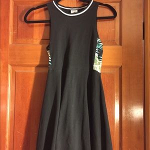 *NEVER WORN* Circle dress