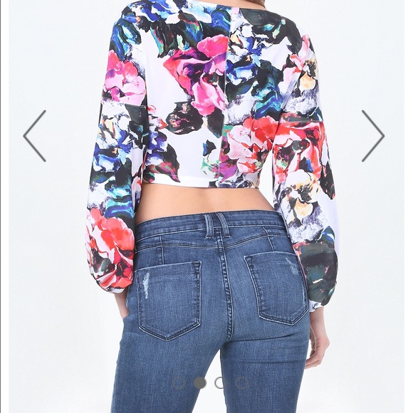 Bebe crop top blouse - Picture 2 of 2