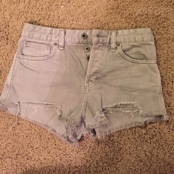 Grey shorts
