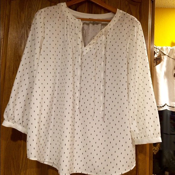 Elle XL White Polka Dot Blouse.