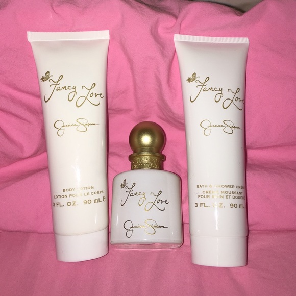 "Fancy Love" - Jessica Simpson 3 piece gift set