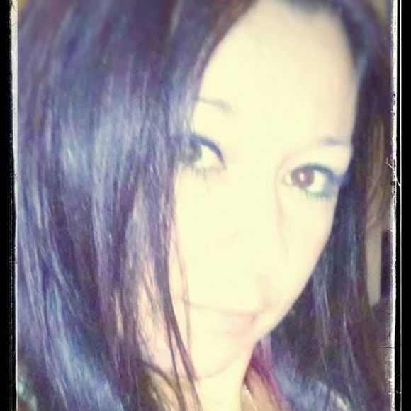 Meet your Posher, Desiree - Picture 1 of 1