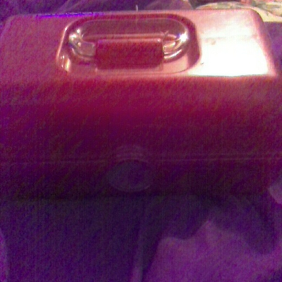 Makeup container