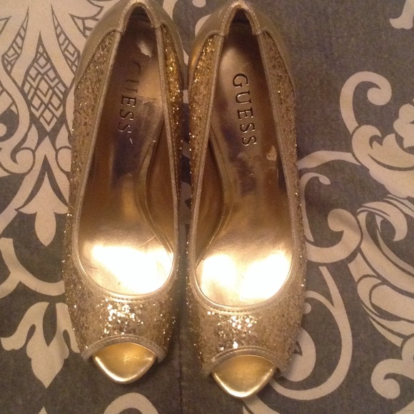 Guess size 6.. Heels