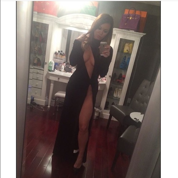 BAD Ass Front Cut Out Slit Maxi Dress🙌🙌 - Picture 2 of 4
