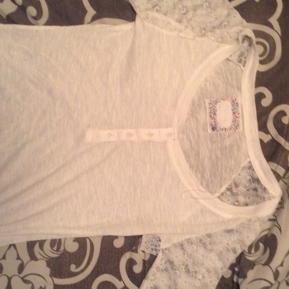 White long sleeve shirt