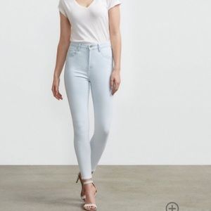 Levi's - super high rise, razor skinny jeans
