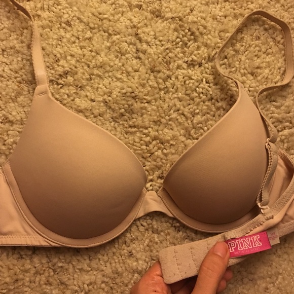 PINK Victoria's Secret Push-Up Bra