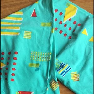 Lularoe OS Leggings, BNWOT