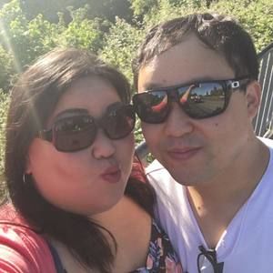 Meet your Posher, Pauline