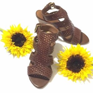 👇Price dropped👇Franco Sarto Wedges