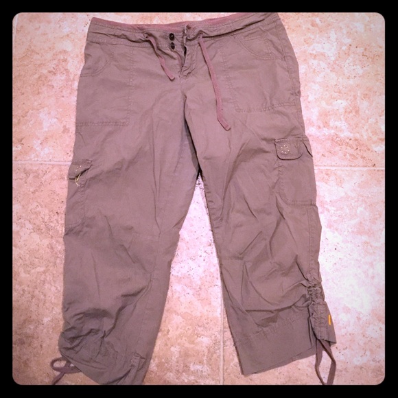 Lucy capri pants