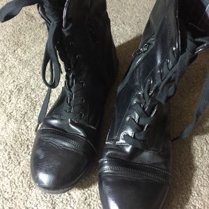 combat boots