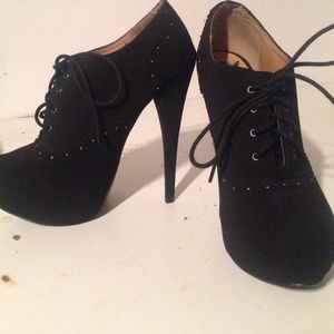 Women's black lace up suede stiletto boots