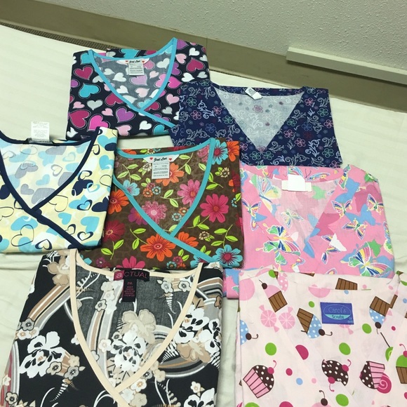 Scrub tops for mogalinky