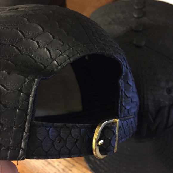 COMO Python hat - Picture 2 of 4