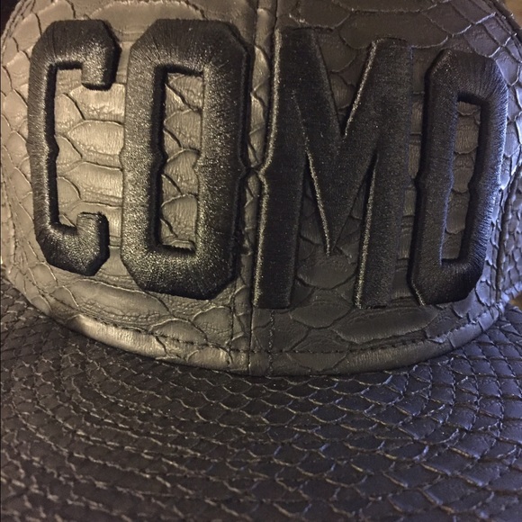 COMO Python hat - Picture 3 of 4