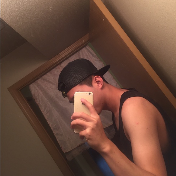 COMO Python hat - Picture 4 of 4