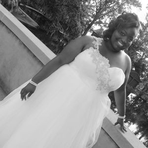 Meet your Posher, Genelle