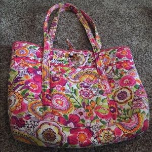 Vera Bradley Tote